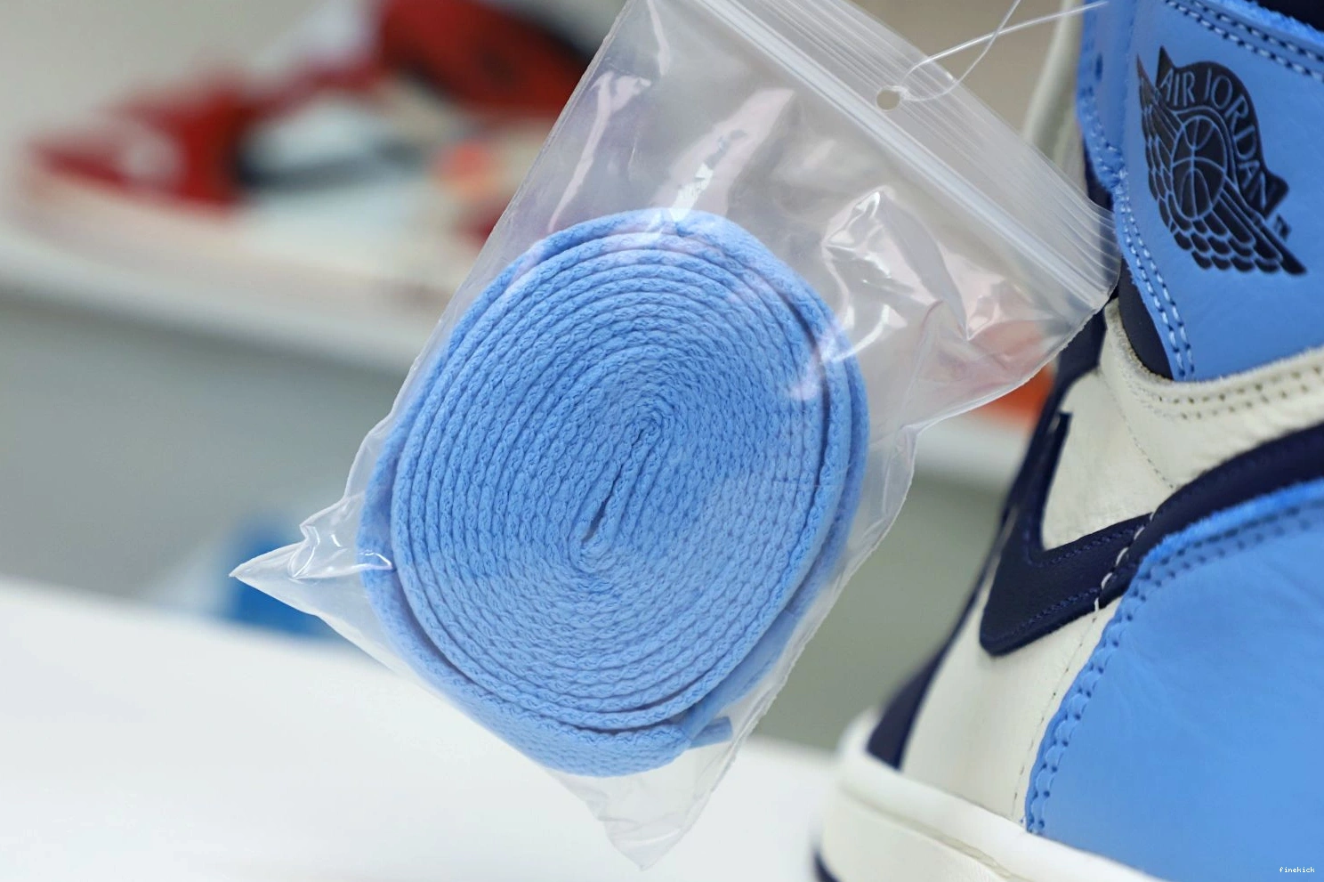 AIR RETRO 'OBSIDIAN' HIGH JORDAN OG 1 0727